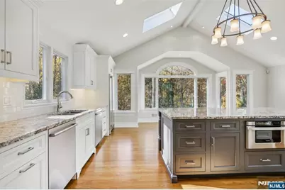5 Winding Way, Saddle River, NJ 07458 - Photo 10