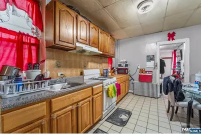 715 22nd Street, Union City, NJ 07087 - Photo 10