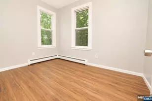 444 19th St, Newark, NJ 07103 - Photo 8