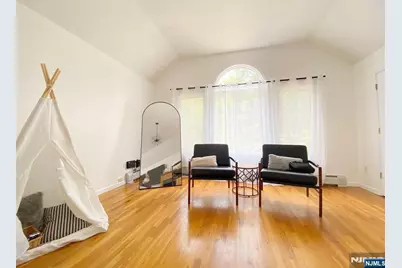 118B Temple Terrace, Palisades Park, NJ 07650 - Photo 2
