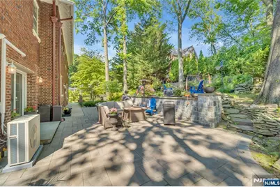 155 Paulin Boulevard, Leonia, NJ 07605 - Photo 40