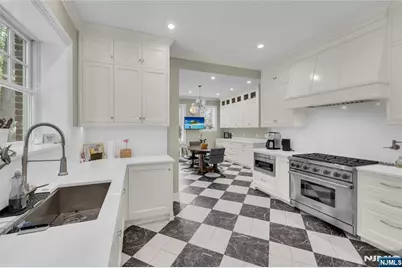 155 Paulin Boulevard, Leonia, NJ 07605 - Photo 12