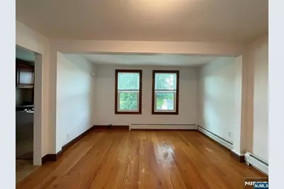 232-238 Claremont Avenue 2 #2, Verona, NJ 07044 - Photo 8