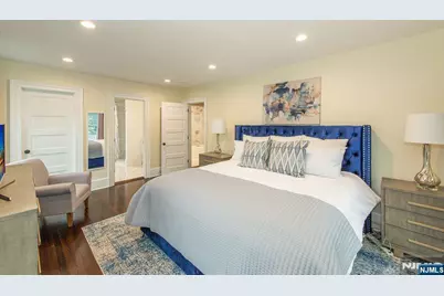 202 Watchung Avenue, Montclair, NJ 07043 - Photo 30