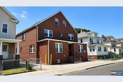 47 Campbell Avenue 2R #2R, Hackensack, NJ 07601 - Photo 10