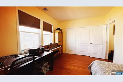 47 Campbell Avenue 2R #2R, Hackensack, NJ 07601 - Photo 4