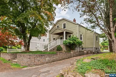 54 Chestnut Avenue, Park Ridge, NJ 07656 - Photo 1