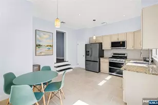 140 N Farview Ave, Paramus, NJ 07652 - Photo 8