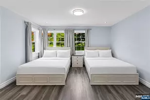 140 N Farview Ave, Paramus, NJ 07652 - Photo 10