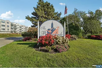 129 The Promenade, Edgewater, NJ 07020 - Photo 10