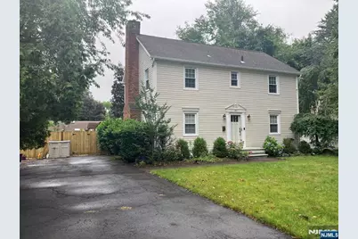 267 Ridgewood Boulevard, Washington Township, NJ 07676 - Photo 2