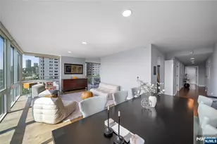 618 Hudson Park, Edgewater, NJ 07020 - Photo 8