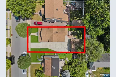 81 Huron Avenue, Clifton, NJ 07013 - Photo 18