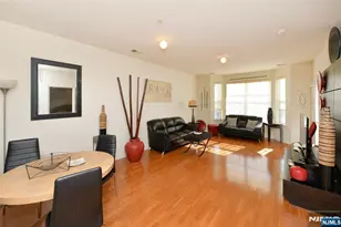 503 Bushes Ln, Elmwood Park, NJ 07407 - Photo 8
