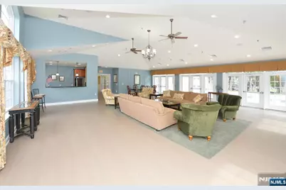 503 Bushes Lane, Elmwood Park, NJ 07407 - Photo 20