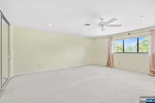 8 Wadsworth Ct, Teaneck Township, NJ 07666 - Photo 26