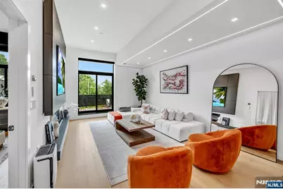 518-536 Gregory Avenue A101 #A101, Weehawken, NJ 07086 - Photo 8