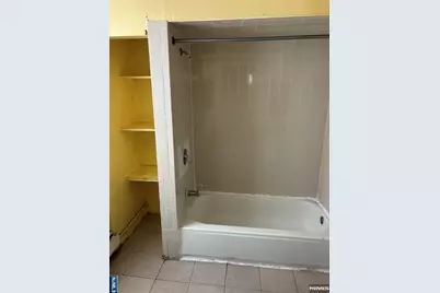 869 Clifton Avenue, Newark, NJ 07104 - Photo 2