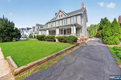 131 S Van Dien Avenue, Ridgewood, NJ 07450 - Photo 2