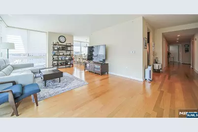 918 Hudson Park, Edgewater, NJ 07020 - Photo 14