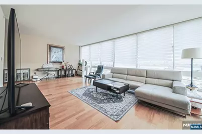 918 Hudson Park, Edgewater, NJ 07020 - Photo 18