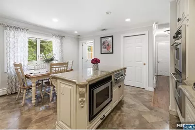23 Trinity Place, Hillsdale, NJ 07642 - Photo 10