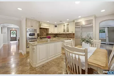 23 Trinity Place, Hillsdale, NJ 07642 - Photo 12