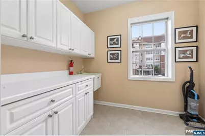 7118 Warrens Way, Wanaque, NJ 07465 - Photo 32