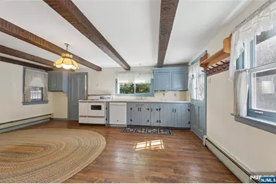 105 Harrison, Roseland, NJ 07068 - Photo 6