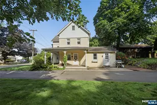 105 Harrison, Roseland, NJ 07068 - Photo 2