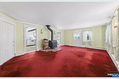 105 Harrison, Roseland, NJ 07068 - Photo 12