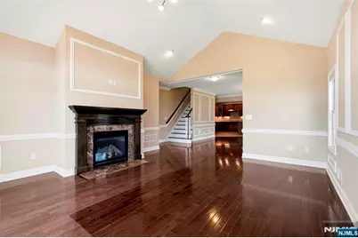 98 Tarrington Road, Hamburg, NJ 07419 - Photo 14
