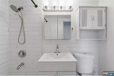 275 Prospect Street 14B #14B, East Orange, NJ 07017 - Photo 24