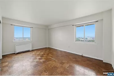 275 Prospect Street 14B #14B, East Orange, NJ 07017 - Photo 6