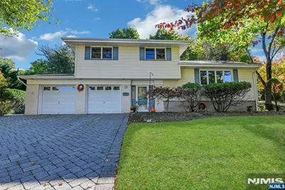15 Windsor Court, Norwood, NJ 07648 - Photo 2