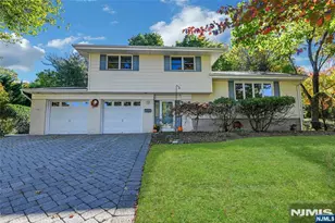 15 Windsor Ct, Norwood, NJ 07648 - Photo 2