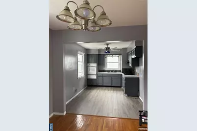 153 Martha Avenue 2 #2, Elmwood Park, NJ 07407 - Photo 4