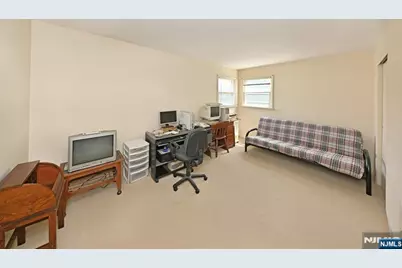 155 Hasbrouck Avenue, Emerson, NJ 07630 - Photo 16