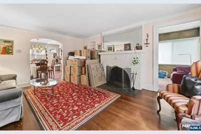 936 Red Road, Teaneck Township, NJ 07666 - Photo 8
