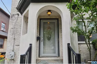 936 Red Road, Teaneck Township, NJ 07666 - Photo 4