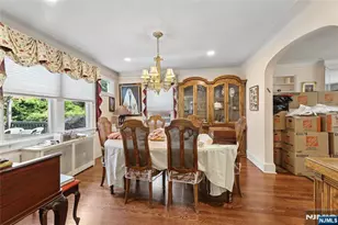 936 Red Rd, Teaneck Township, NJ 07666 - Photo 18