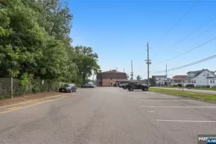 25 Market Street 4, Saddle Brook Township, NJ 07663 - Photo 18