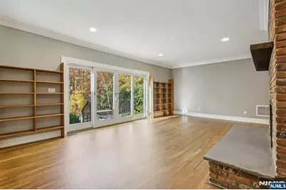 5 Winding Way, Saddle River, NJ 07458 - Photo 16
