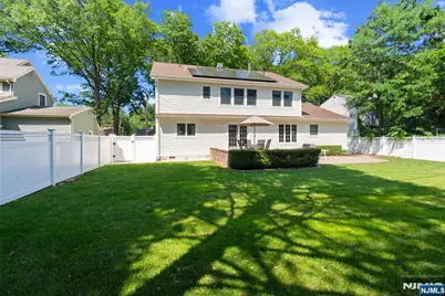 28 Demarest Road, Paramus, NJ 07652 - Photo 28