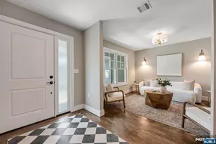 5 Blanchfield Ct, Ho Ho Kus, NJ 07423 - Photo 2