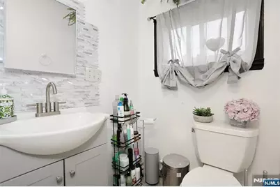 117 Delaware Avenue, Dumont, NJ 07628 - Photo 24