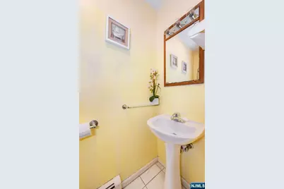 19 Franklin Place, Hackensack, NJ 07601 - Photo 10