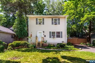 19 Franklin Pl, Hackensack, NJ 07601 - Photo 26