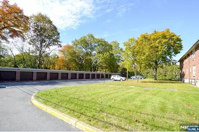 16-12 Plaza Road B #B, Fair Lawn, NJ 07410 - Photo 16