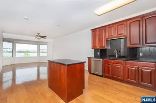 20 Ave At Port Imperial 330, West New York, NJ 07093 - Photo 6